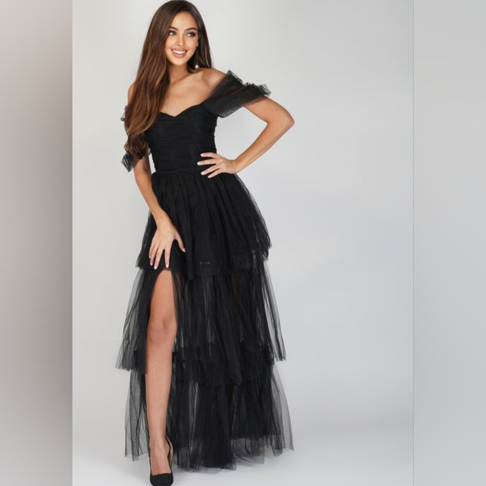 Lace & Beads Sydney Off Shoulder Tulle Maxi Dress in Black Size UK 10 US 6-8